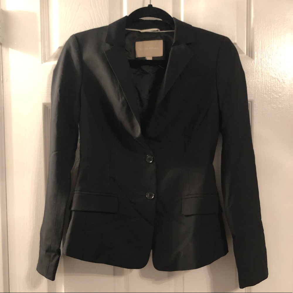 Banana republic suit